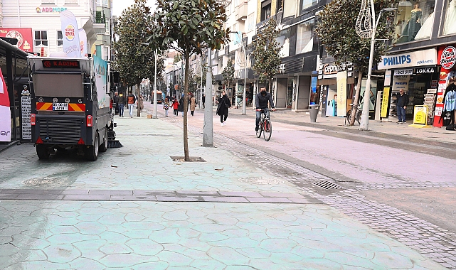 Sakaryada Çark Caddesi binlerce misafirini yeni yüzüyle ağırlıyor