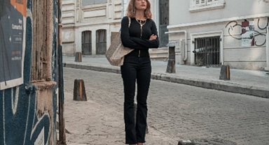 Serenay Sarıkaya'nın Yeni Dizisinin Heyecan Verici Fragmanı Yayınlandı