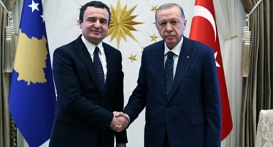 Kosova Başbakanı Külliye'yi Ziyaret Etti