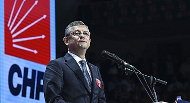 Özel, DİSK Emekli-Sen Genel Başkanı Yavuz ile görüştü