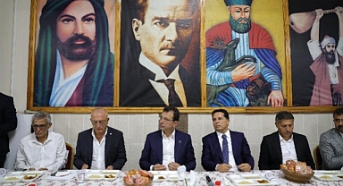 Ekrem İmamoğlu, Muharrem Matemi Lokmasında Halkla Bir Araya Geldi