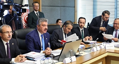 Yargı Paketi 20 Saat Süren Görüşmelerle Kabul Edildi: Sıra TBMM Genel Kurulu'nda