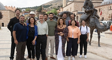 Aşk ve Yemek: Yeni Filmin Çekimleri Başladı