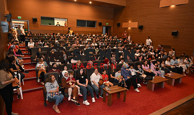 Kırşehir Belediyesi Şehir Tiyatrosu tarafından