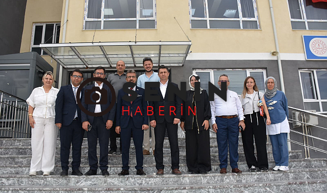 Erenler Belediye Başkanı Şenol Dinç, Yunus Çiloğlu Ortaokulunda Özel Gereksinimli Sınıf açılış programına katıldı