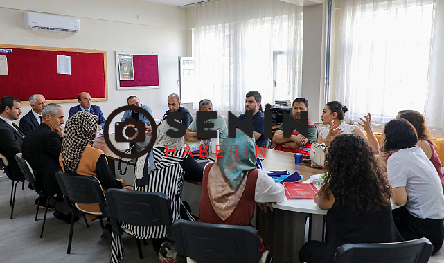 Sakaryanın Ferizli İlçesinde İlk Ders Zili 4 Bin 298 Öğrenci İçin Çaldı