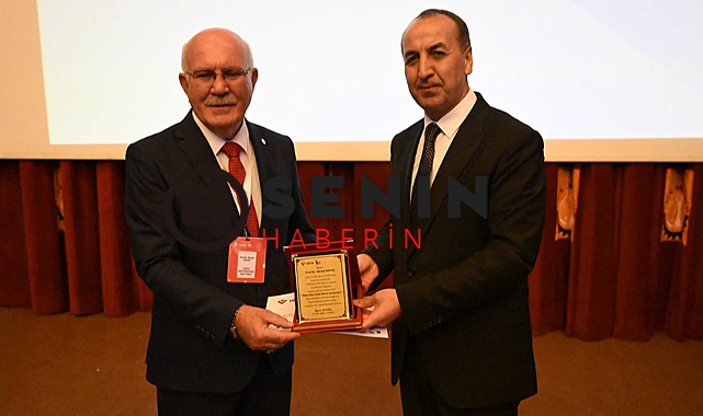 Rektör Savaş, Gençlere “Geçmişten Günümüze Matematiğin Serüveni”ni Anlattı
