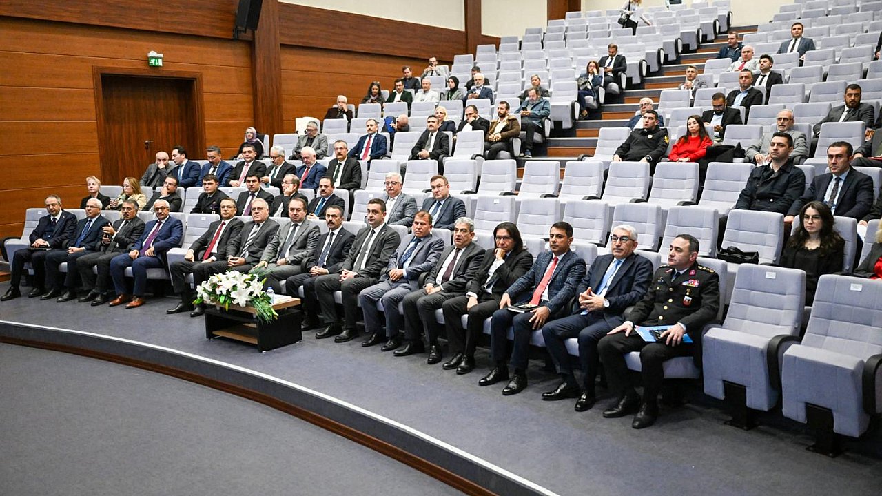 Vali Aktaş’la Bağımlılıkla Mücadele Kurulu Toplandı