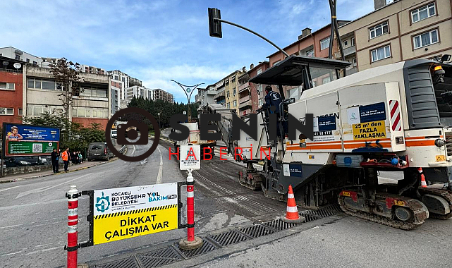 Kocaeli Büyükşehir Çöken Yolu Acil Tamir Etti