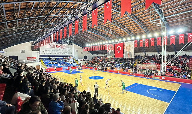 Kütahya Belediyespor Basket Takımı 5 de 5 Yaptı