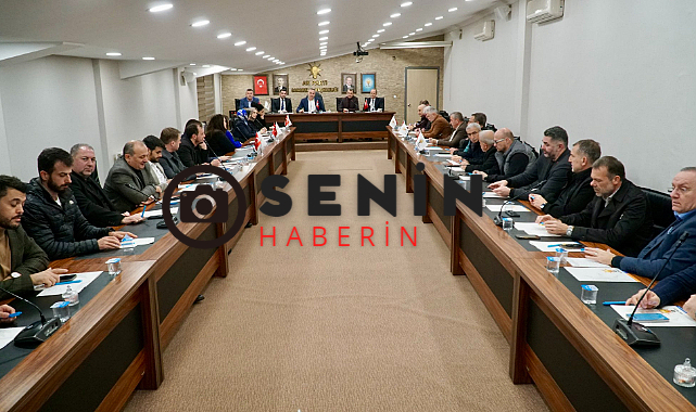 AK Parti Sakarya Teşkilatı’nda Değerlendirme Toplantıları Yapıldı