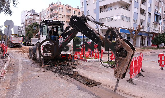 Antalya Büyükşehir ASAT Muratpaşa ilçesinde içme suyu altyapısını güçlendiriyor