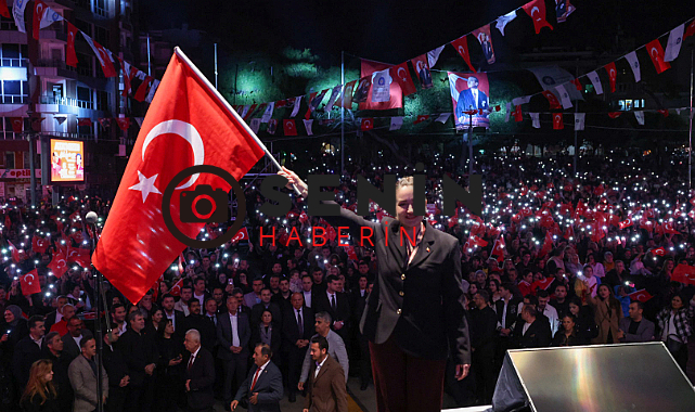 Atatürk'ün Antalya'ya gelişinin 96'ncı yılı büyük bir coşkuyla kutlandı