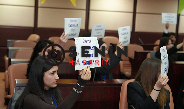 Osman Gazi Üniversitesi Ögrencileri Eskişehir Maclisinde “Meclis Simülasyonu” gerçekleştirdi