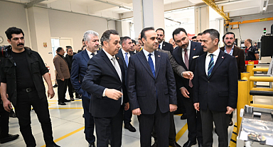 Bakan Kacır ve Vali Aktaş, İMES OSB Mükemmeliyet Merkezini Ziyaret Etti