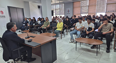 Batman Sivil Toplum Merkezi Fen Lisesini Ağırladı