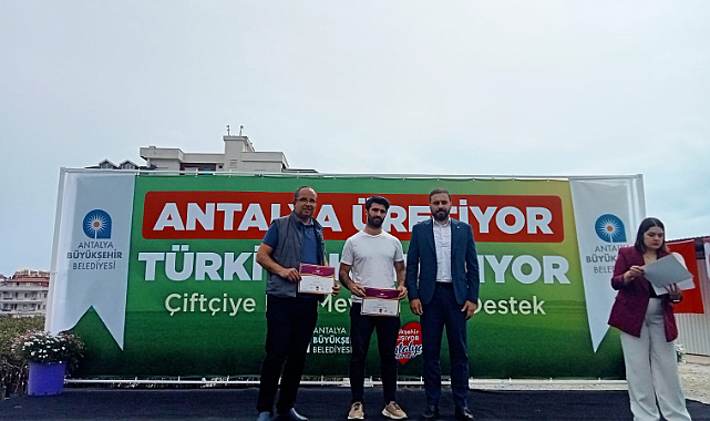 Büyükşehir’den Alanya’nın coğrafi işaretli keçiboynuzuna destek 