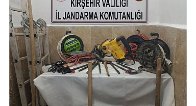 Kırşehirde Kaçak Kazı Yapanlara Suç Üstü.