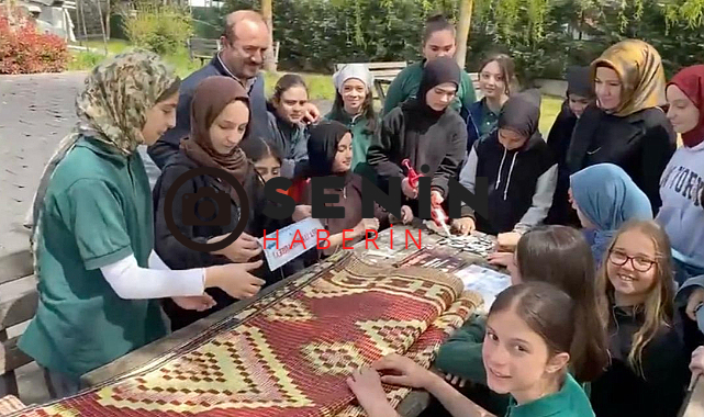 Okullarımız İyilikte Yarışıyor: Şehit Yılmaz Ercan Kız Anadolu İmam Hatip Lisesi'nden Camilerde Hijyen İçin