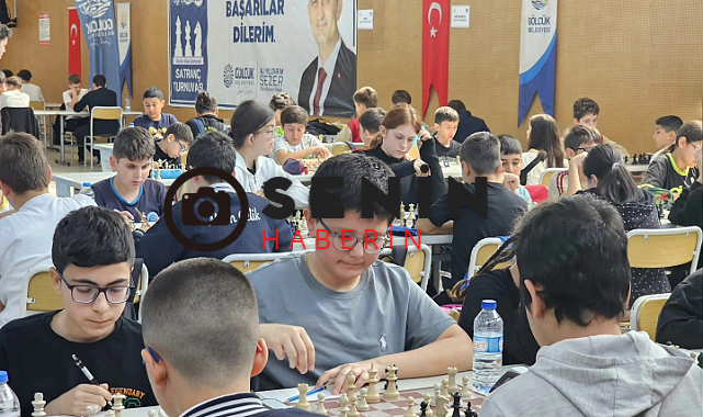Gölcük'te 235 Öğrenci Satrançta En İyi Hamle Mücadelesine Başladı