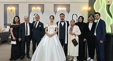 Karabıyık ve Şahin Ailelerini mutlu günlerinde sevenleri yalnız bırakmadı