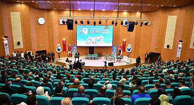 Kırşehir Ahi Evran Üniversitesi 20. Yıl Kutladı.