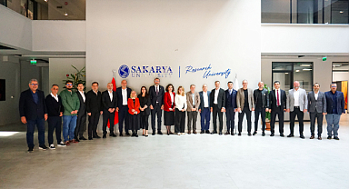 SAU İşletme Fakültesi Yeni Danışma Kurulu Toplandı