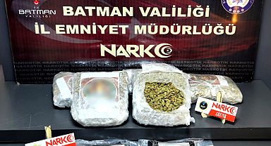 Batmanda Bir Tırda Yapılan Aramada 2 Kilo Kokain Yakalandı.