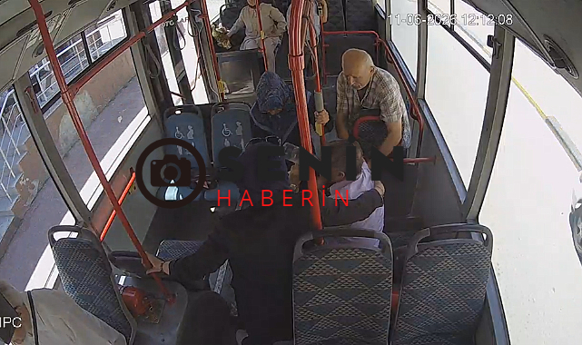 Sakaryalı Belediye Şöförü Araçta Rahatsızlanan Yolcuyu Hastahaneye Götürdü.