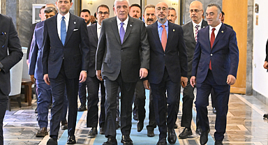 İYİ Parti Genel Başkanı Müsavat Dervişoğlu, TBMM Başkanı Numan Kurtulmuş'a Soracagım Dedi.