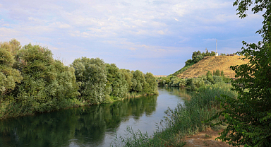  Fırat Nehri kıyısında hayata geçirilen Karkamış Kuş Cenneti Ulusal Öneme Haiz Sulak Alanı Son Hazırlıklar Yapılıyor.