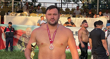 Büyükşehir sporcularından üç ayrı branşta büyük başarı