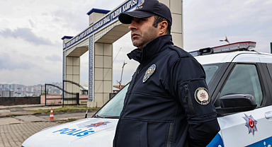 Sivas'ta Okul Çevrelerinde Güvenlik Tedbirleri Aralıksız Sürüyor